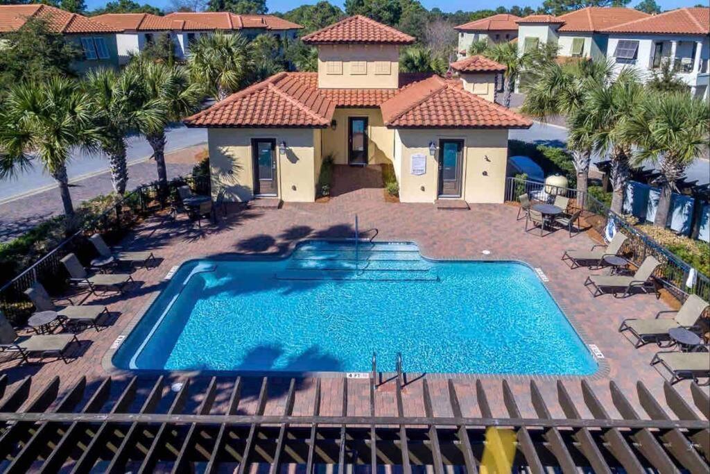 4 Bedroom House On The Golf Course With 2 Golf Carts! Destin Luaran gambar